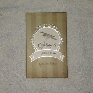 💋pretty vulgar nightingale eyeshadow palette